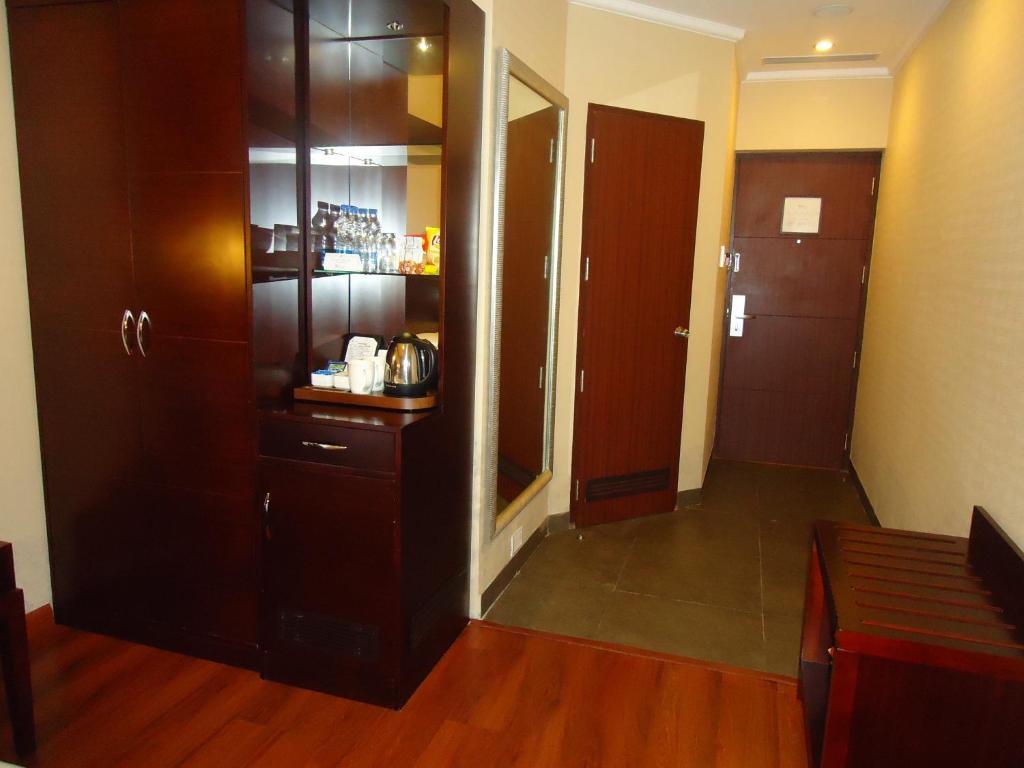 The Metroplace Hotels Inside Ascendas It Park Taramani Chennai Room photo